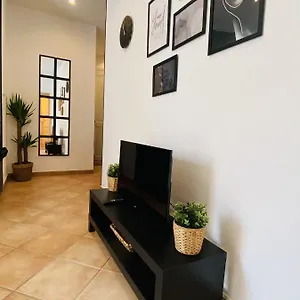 corso-home-central-apartment-in-menton.fr-provencehotel.com/